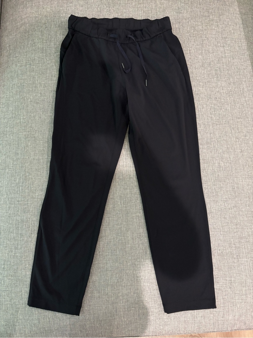 Lululemon On The Fly Pants - 27” inseam (size 6)